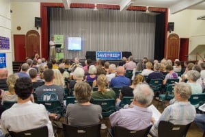 A full house as community hear talks from a range of scientists, tourism professionals and environmental experts at the CAFNEC Cairns Community forum on dredging Photo: (c) Xanthe Rivett